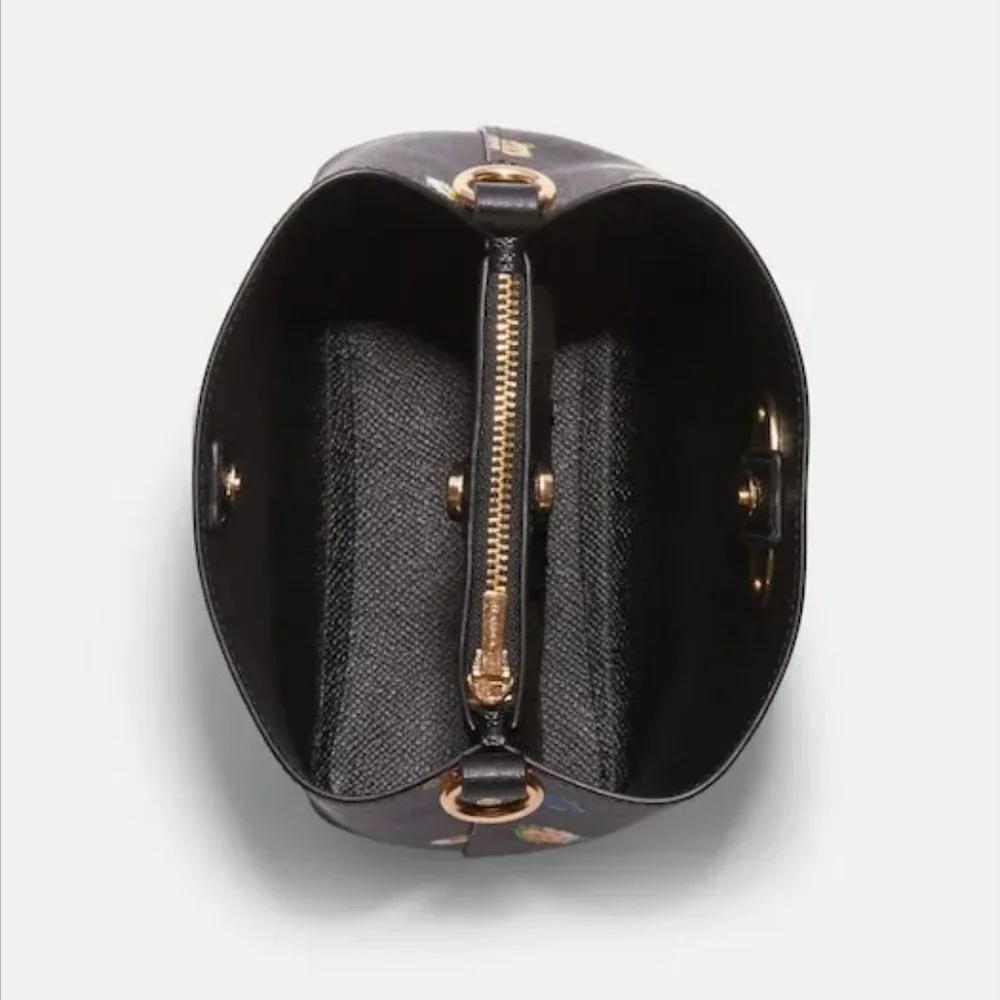 Coach Bucket Bag in Vintage Mini Rose Print, NWT - Picture 2 of 9